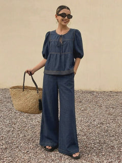 Conjunto Mary en movimiento