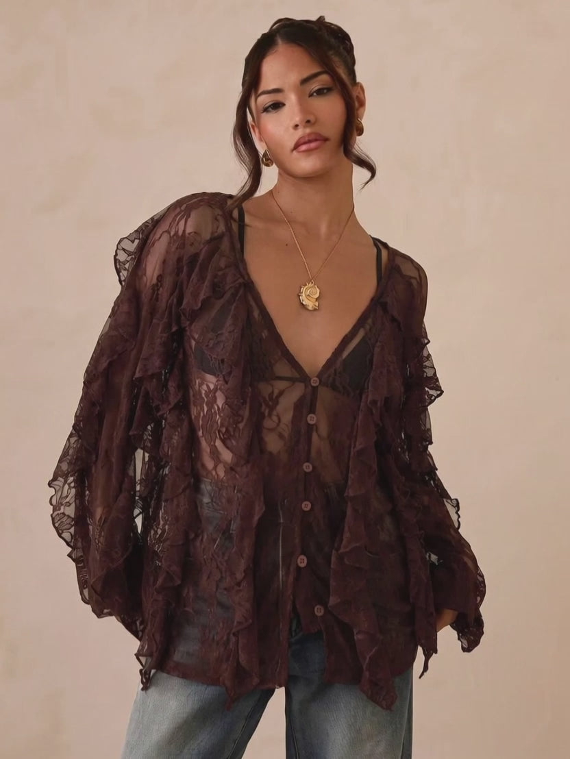 Blusa Mabel en movimiento